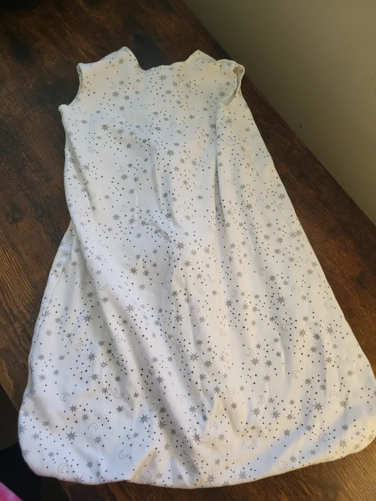 Halo SleepSack 0.5 TOG Small, Stars and Moons image indicator(4)