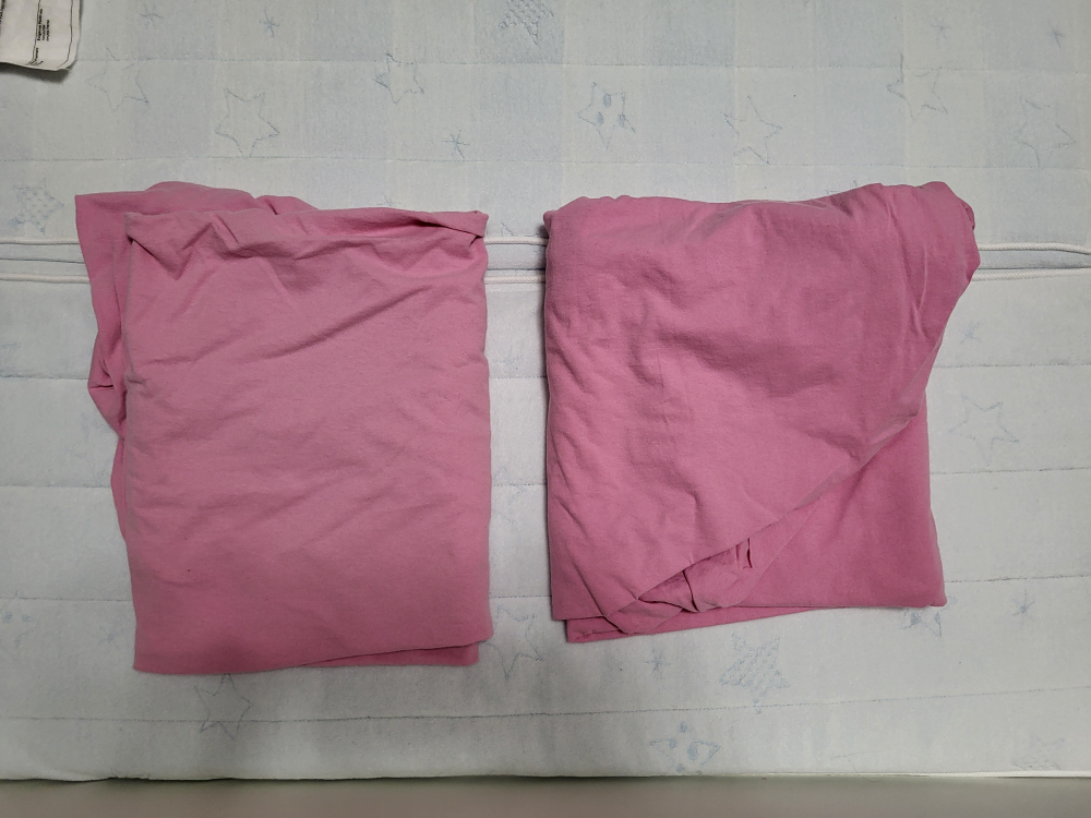 Mattress, Protector & Fitted sheets - photo 5