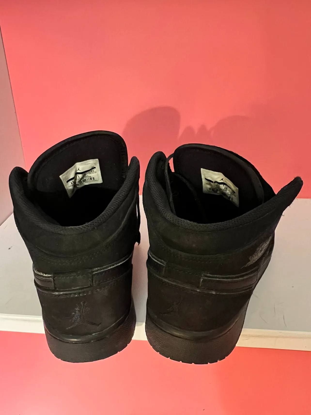 Air Jordan 1 Retro High OG Black image indicator(6)