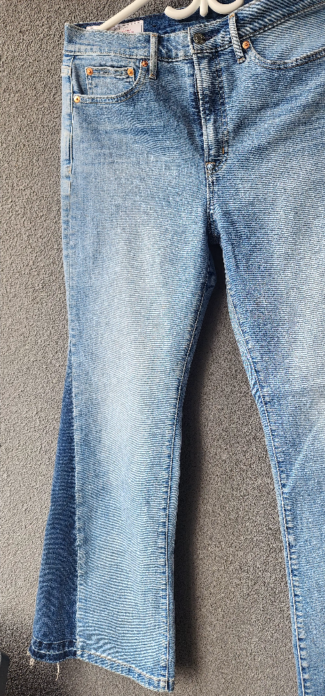 Gap 70s Flare High Rise Jeans - Size 30R - photo 5