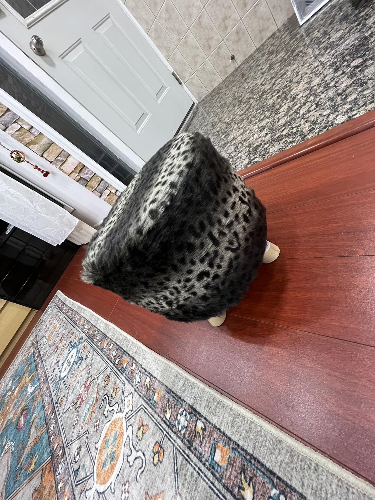 Leopard Print valvate Stool/ottoman - photo 2