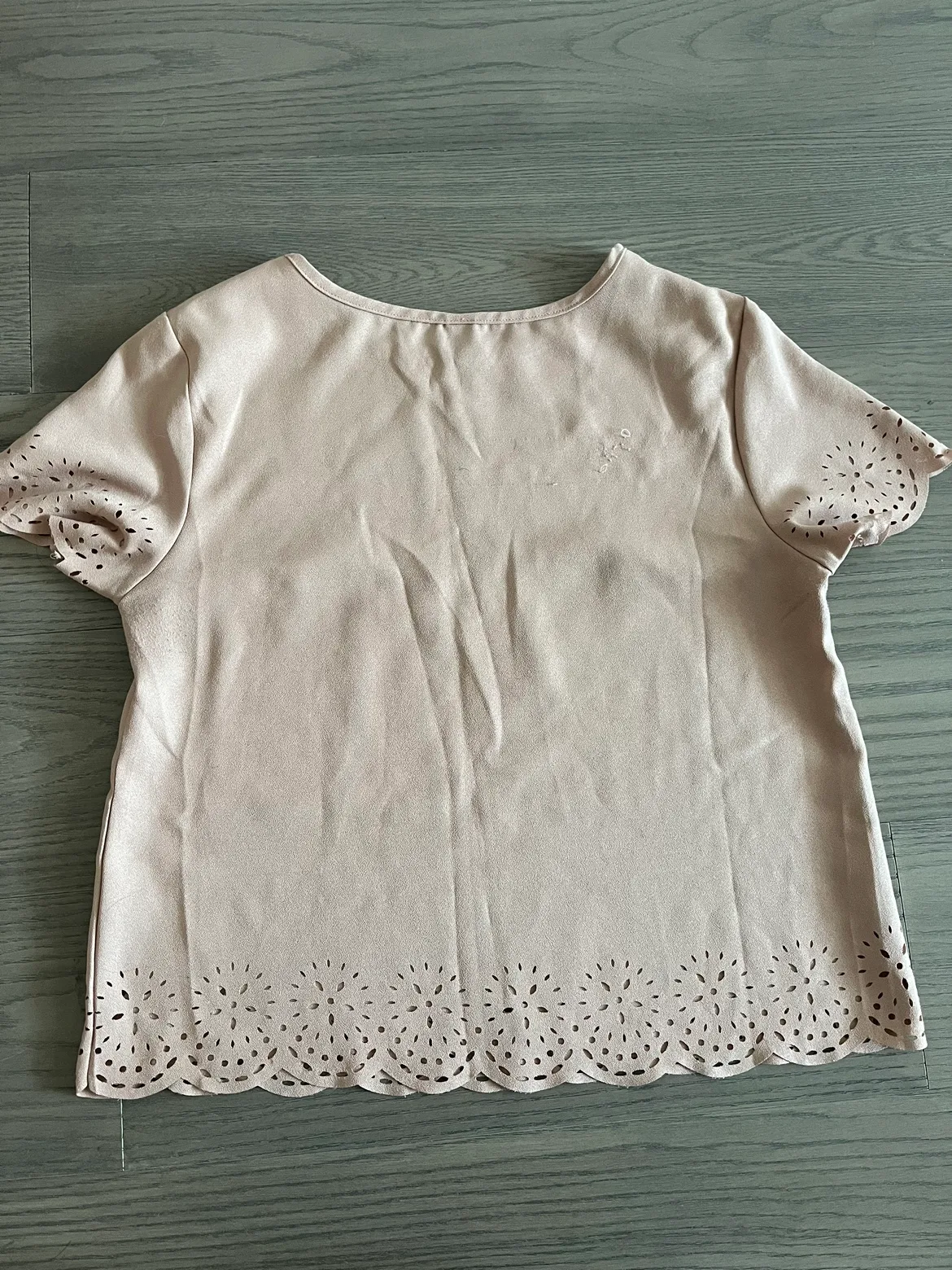 Cutout Top Blouse image indicator(3)