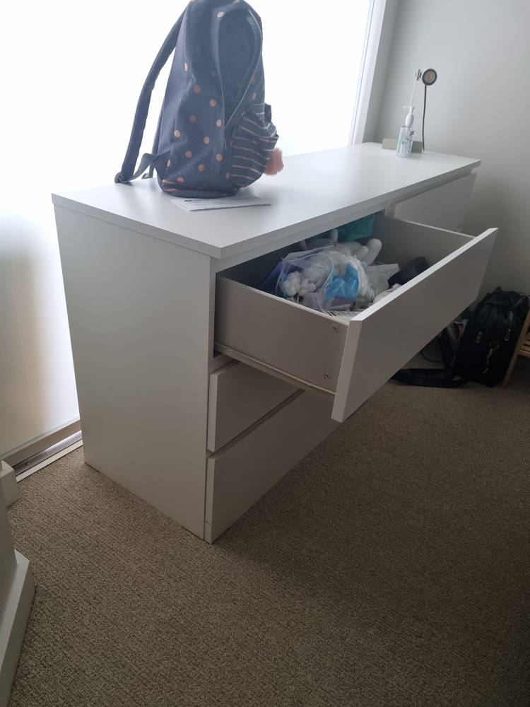 chest of drawers - photo 2