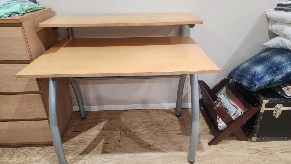 Small Desk with Shelf - photo 2
