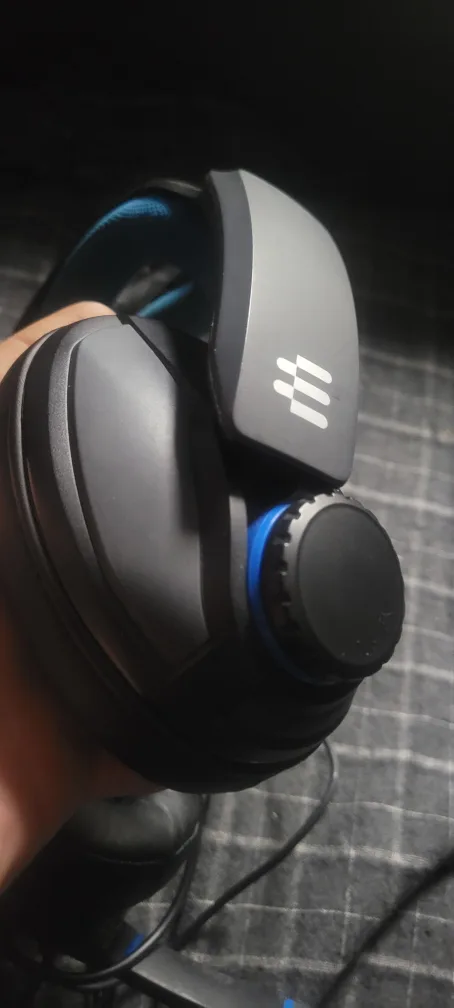 Epos Sennheiser Wired Gaming Headset #Freecycle image indicator(4)