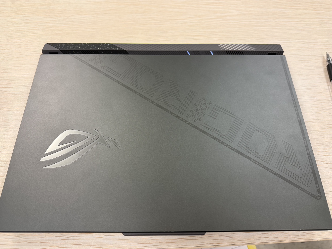 Asus ROG Strix G16 Laptop - photo 2