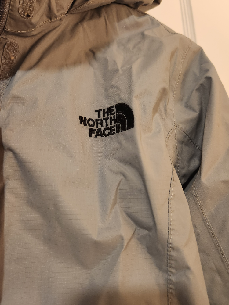 The North Face Women's Jacket/Windbreaker - photo 2