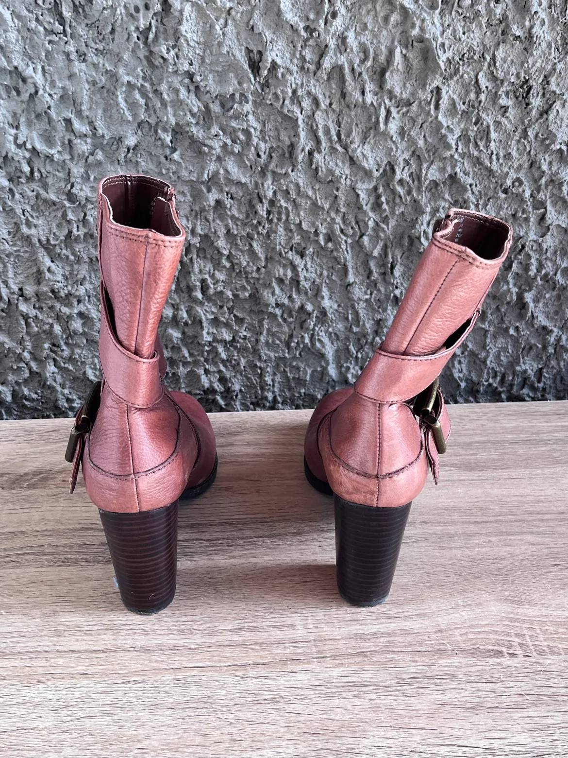 Brown Leather Buckle Boots image indicator(3)