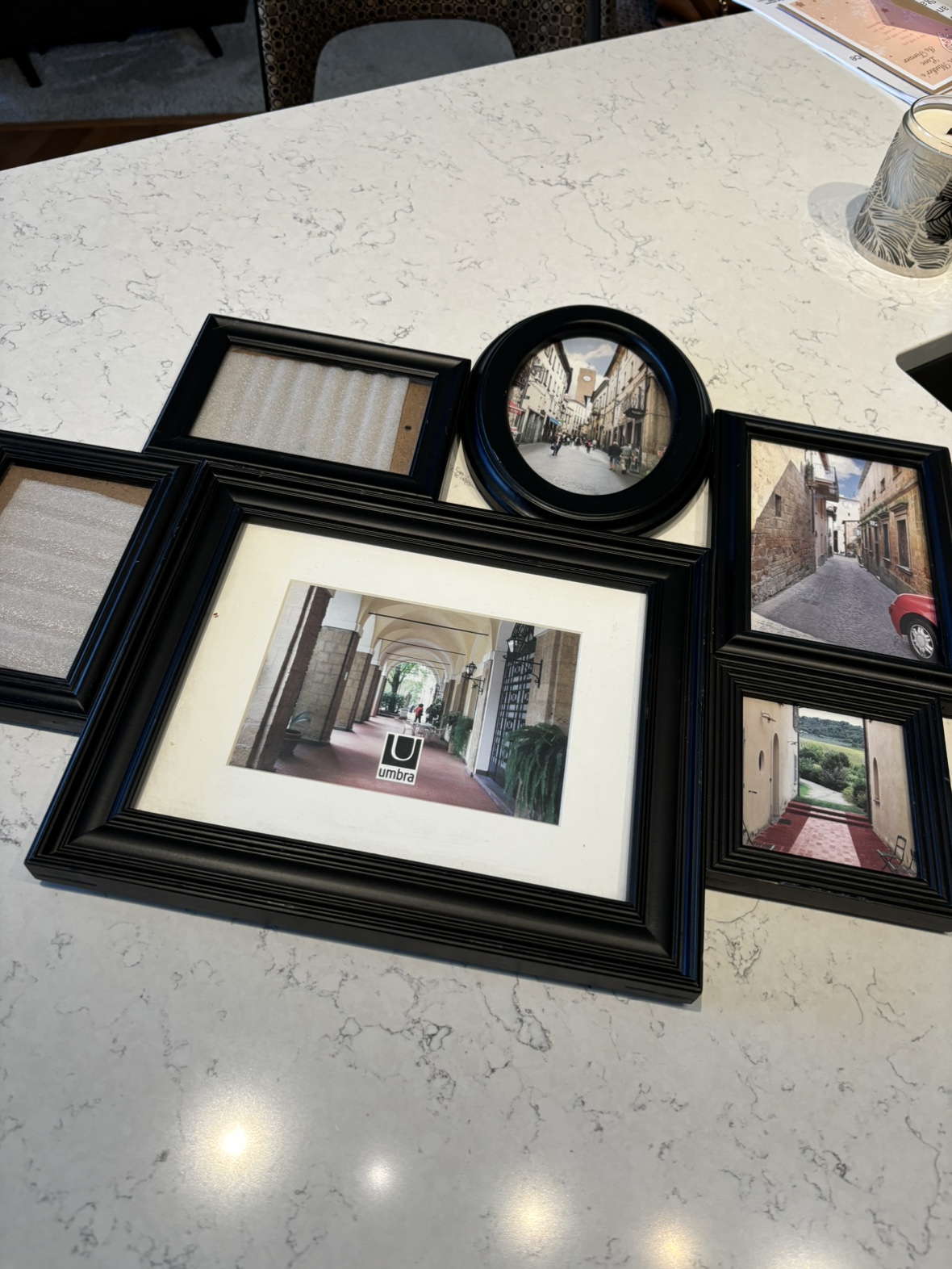 Umbra Picture Frame Set