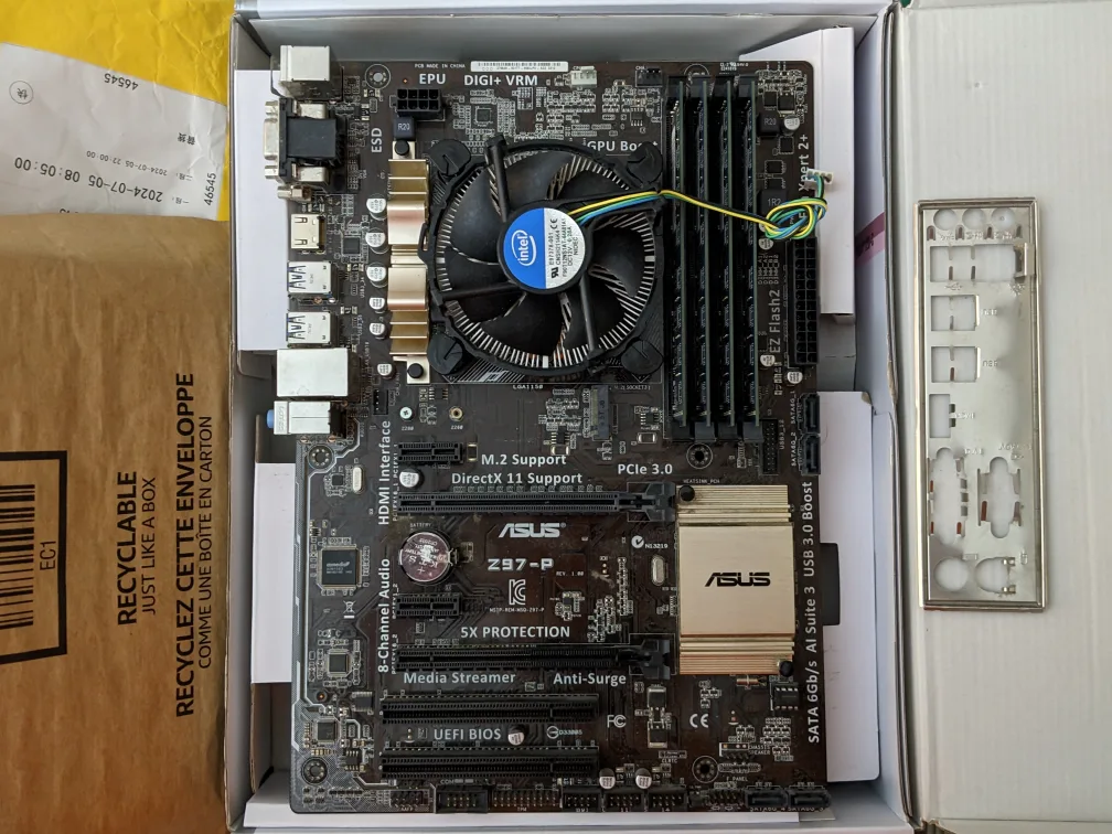Gaming Z97 Motherboard + CPU + 16GB RAM Combo thumbnail