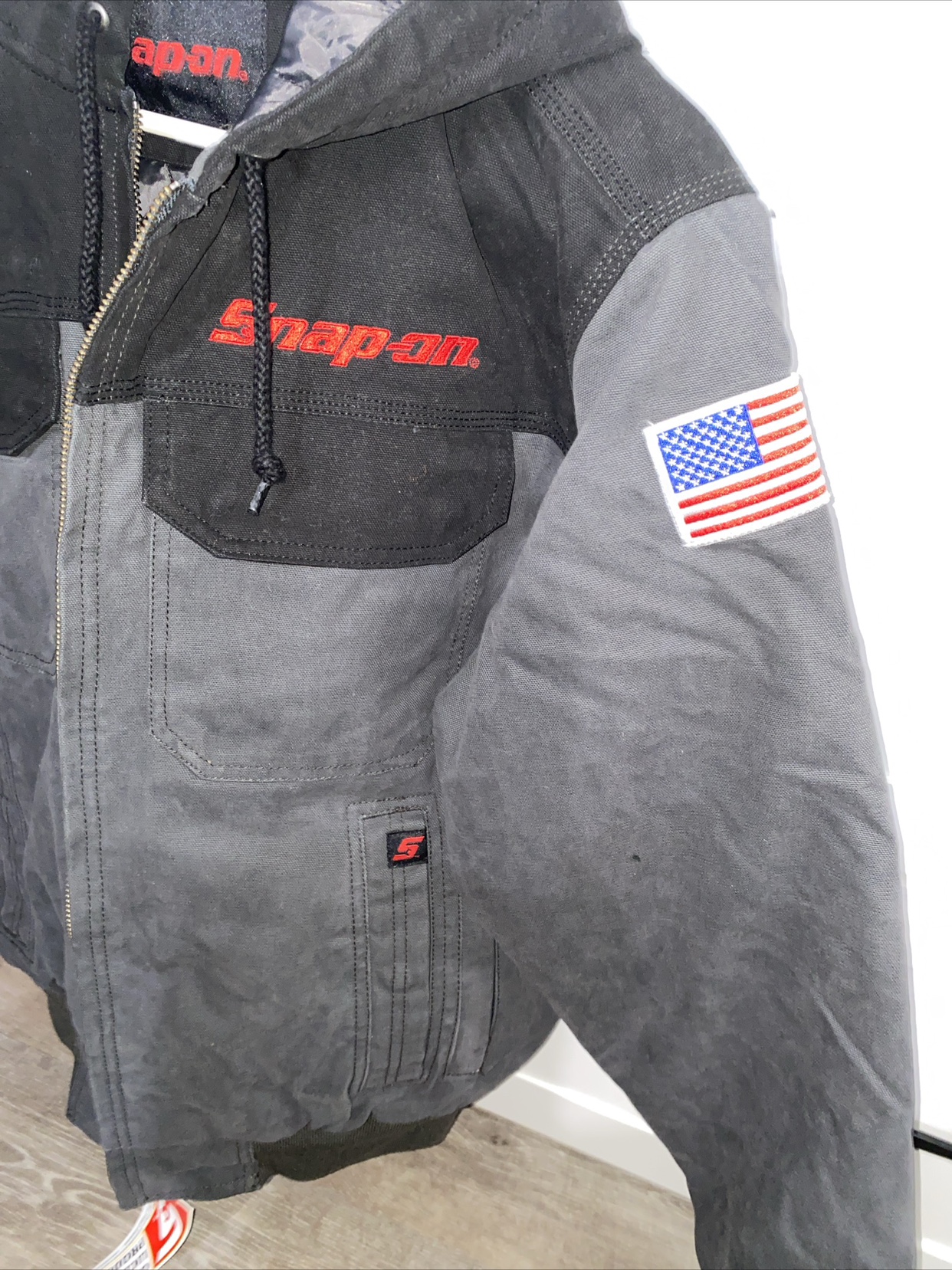 Snap-on Hooded Jacket size S - photo 2