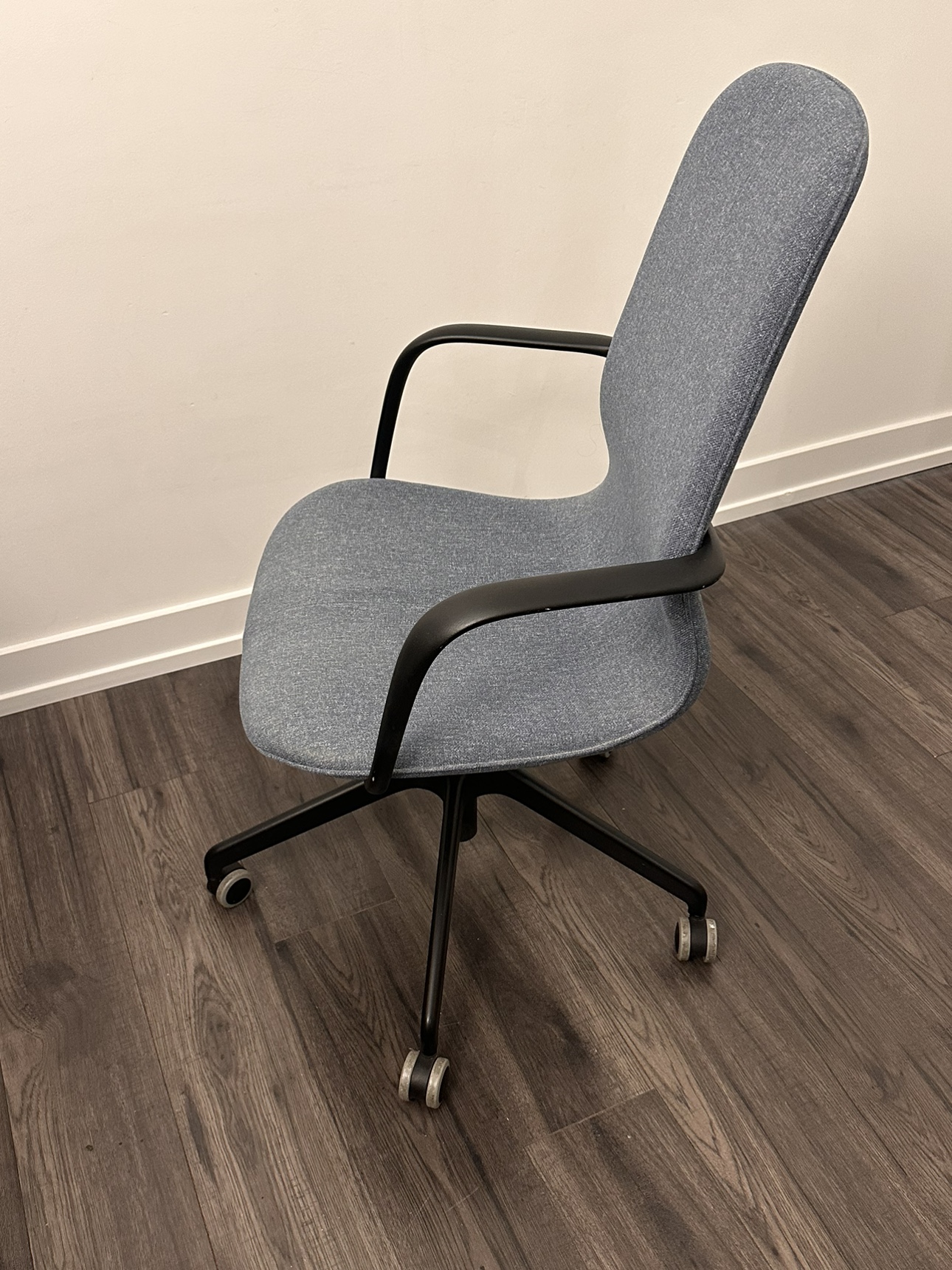 IKEA LÄNGFJÄLL Conference Chair with Armrests