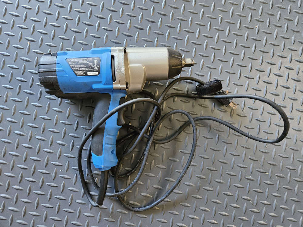 Mastercraft 1/2" Drive 8.5 Amp Impact Wrench