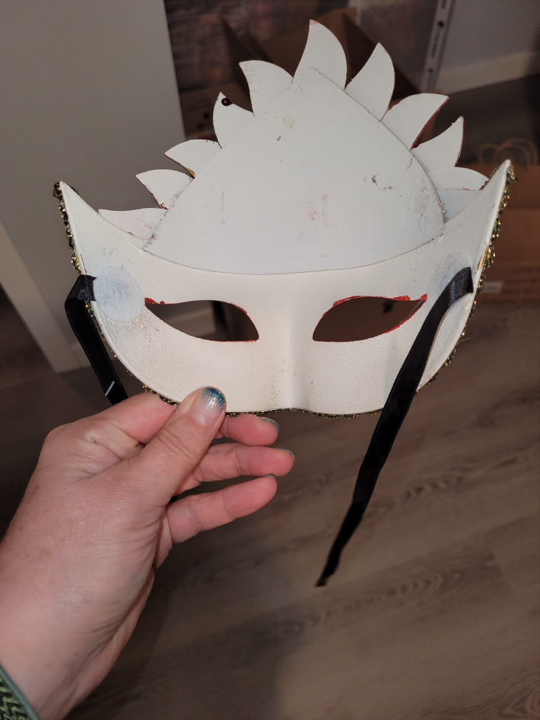 Red and Gold Venetian Mask - photo 2