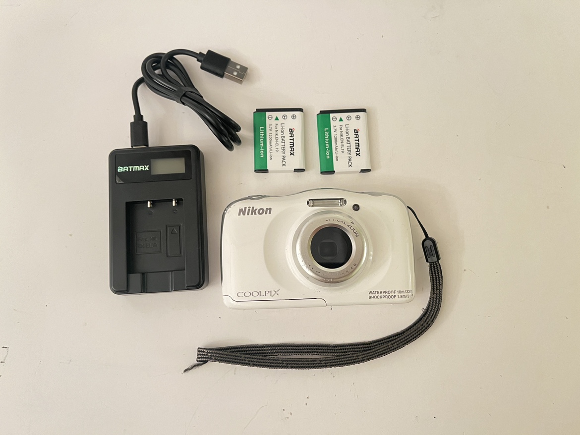 Nikon Coolpix S33 Waterproof Camera - 13.2 MP