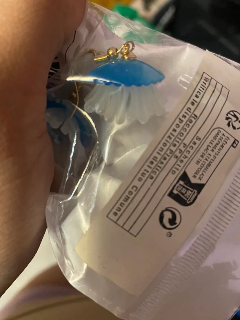 Blue Jellyfish Earrings 🪼 image indicator(2)