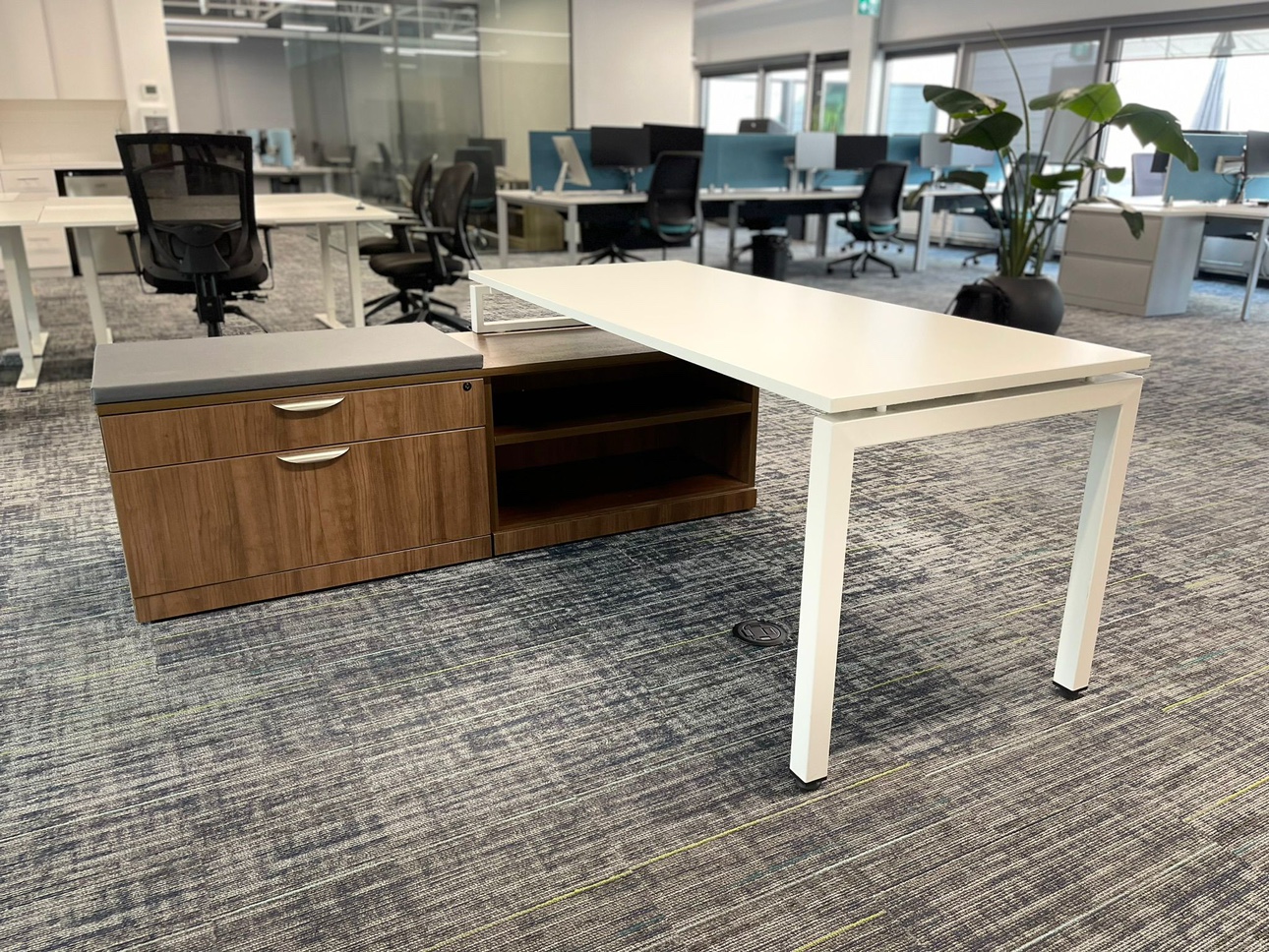 Office Desk with Hutch and Storage - photo 2