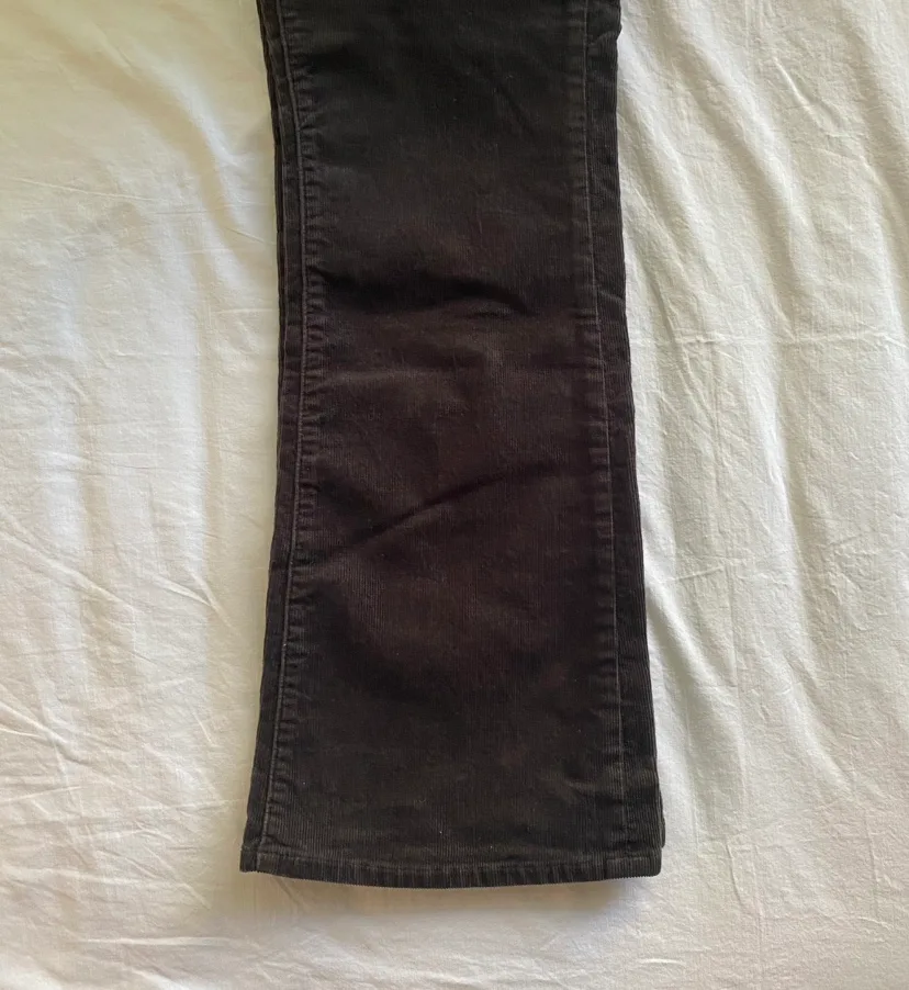 UNIQLO Corduroy flared Pants image indicator(4)