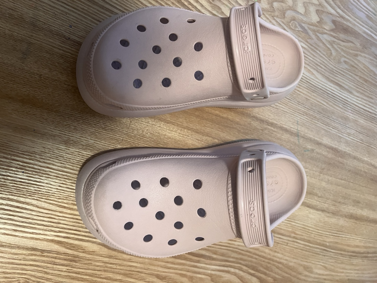 Women's Pink Platform Crocs - photo 4