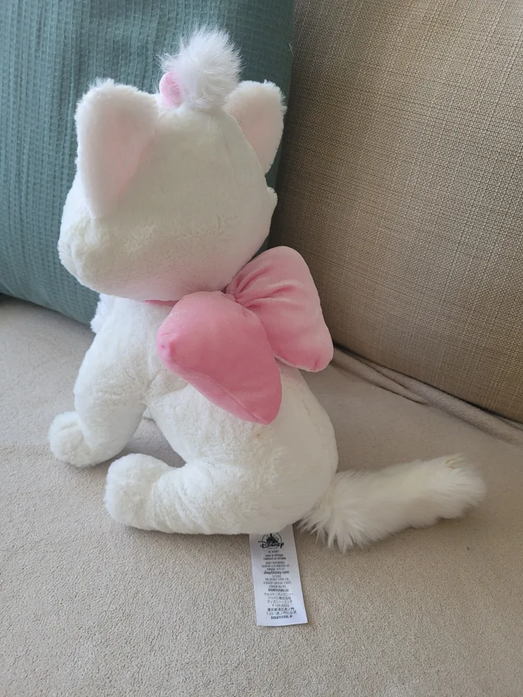 Disney plush cat image indicator(4)