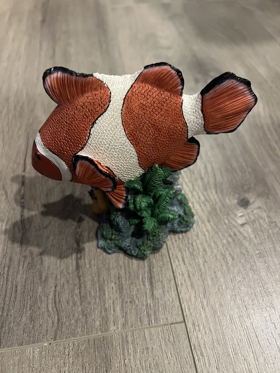 Clownfish Figurine from Mandalay Bay - photo 3