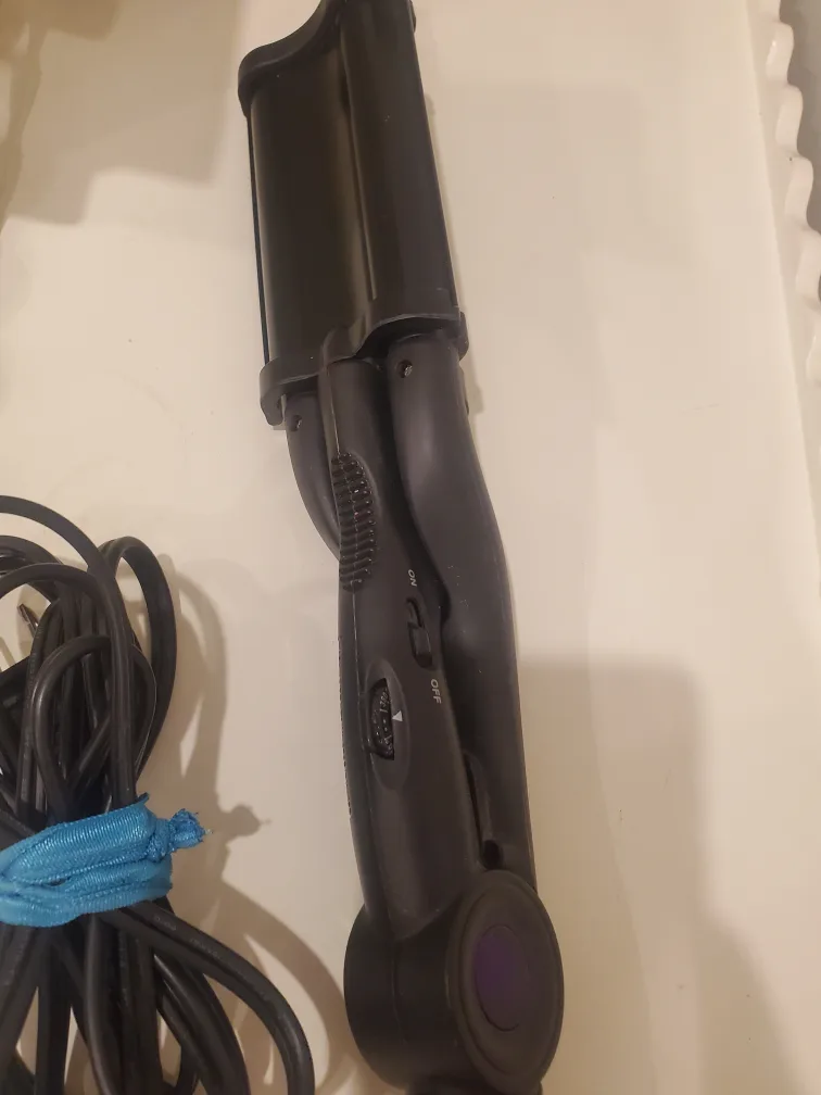 Hot Tools Cermic Tourmaline For Beach Waves image indicator(3)