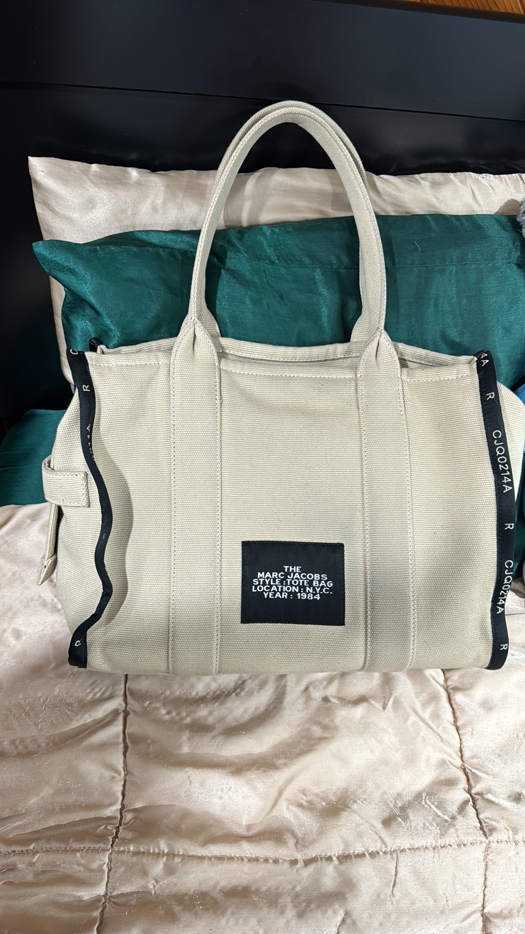 Marc Jacobs The Tote Bag Large Canvas - photo 2