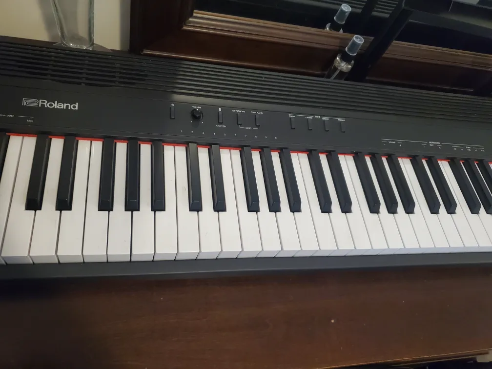 Roland GO:Piano 88-Key Digital Piano thumbnail