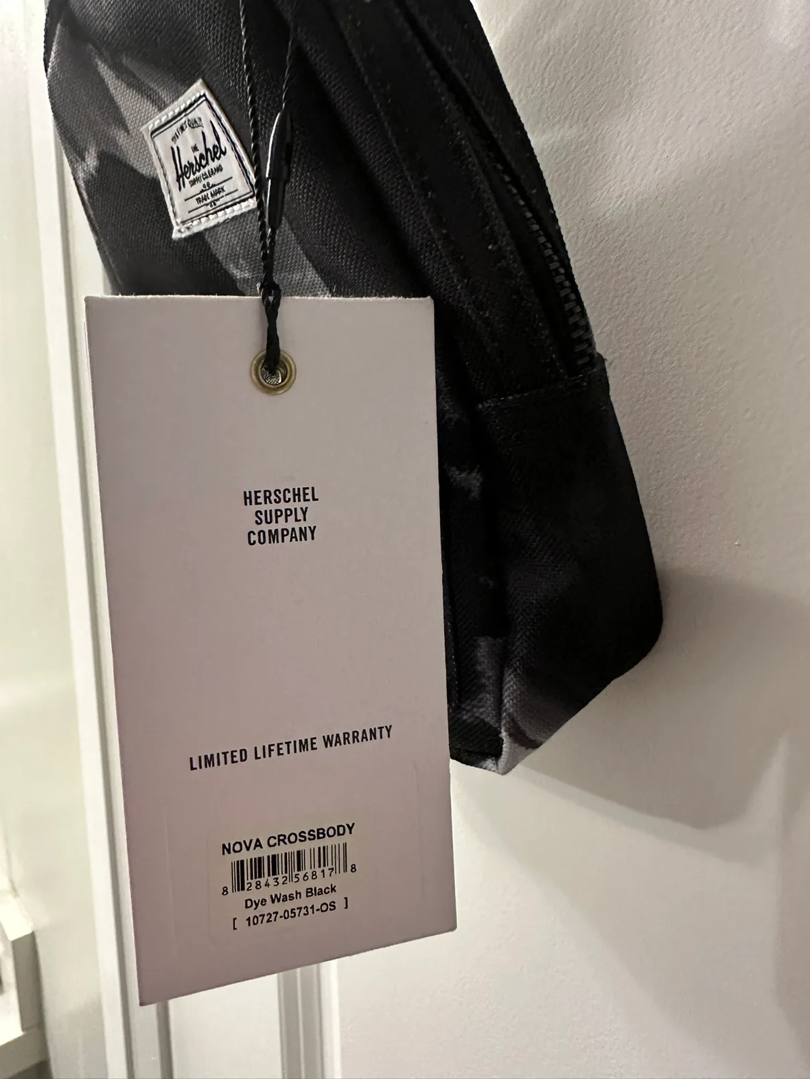 Brand new Herschel Supply Company Nova Crossbody dye wash black image indicator(8)