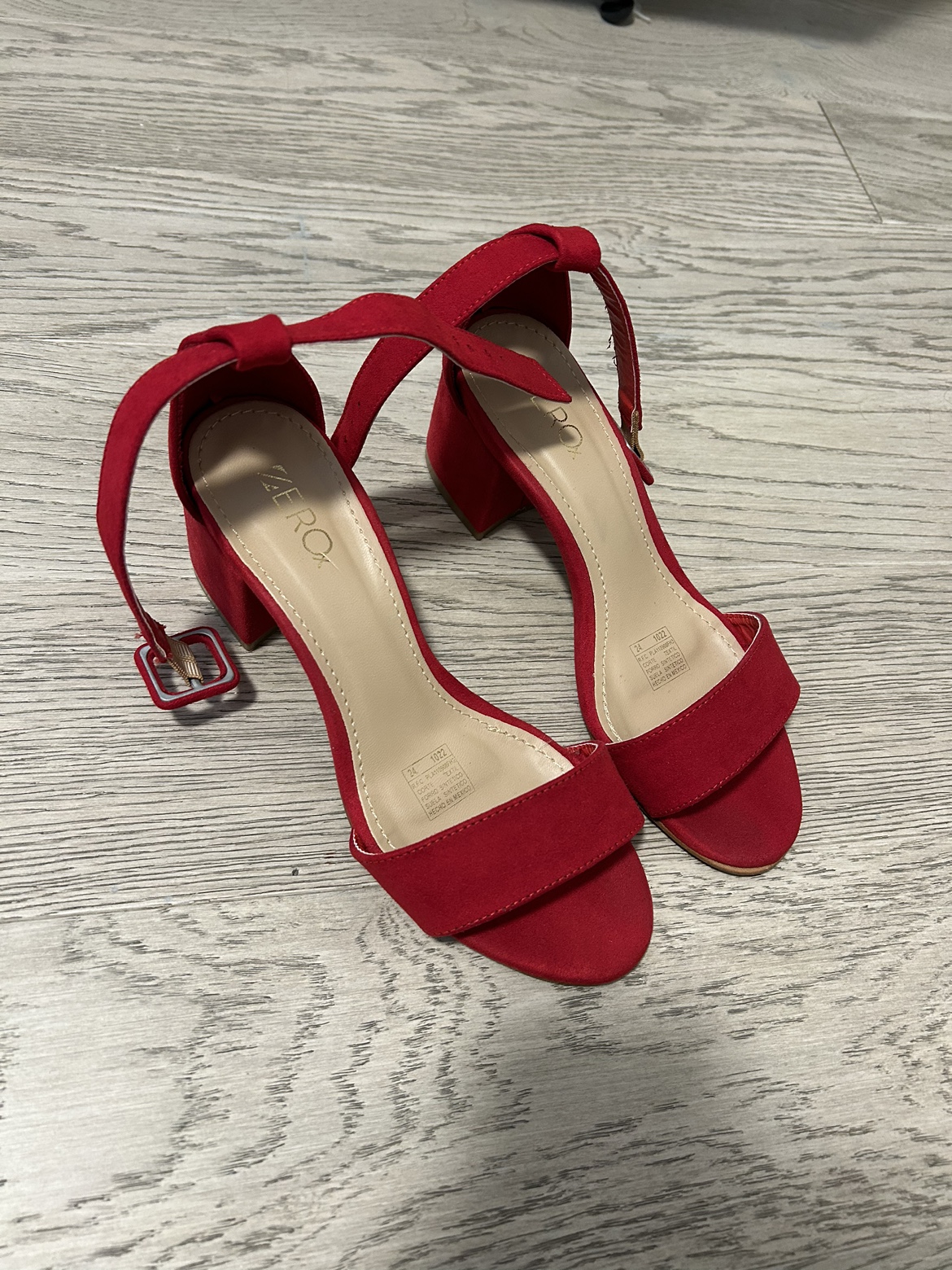 Red Block Heel Sandals - photo 3