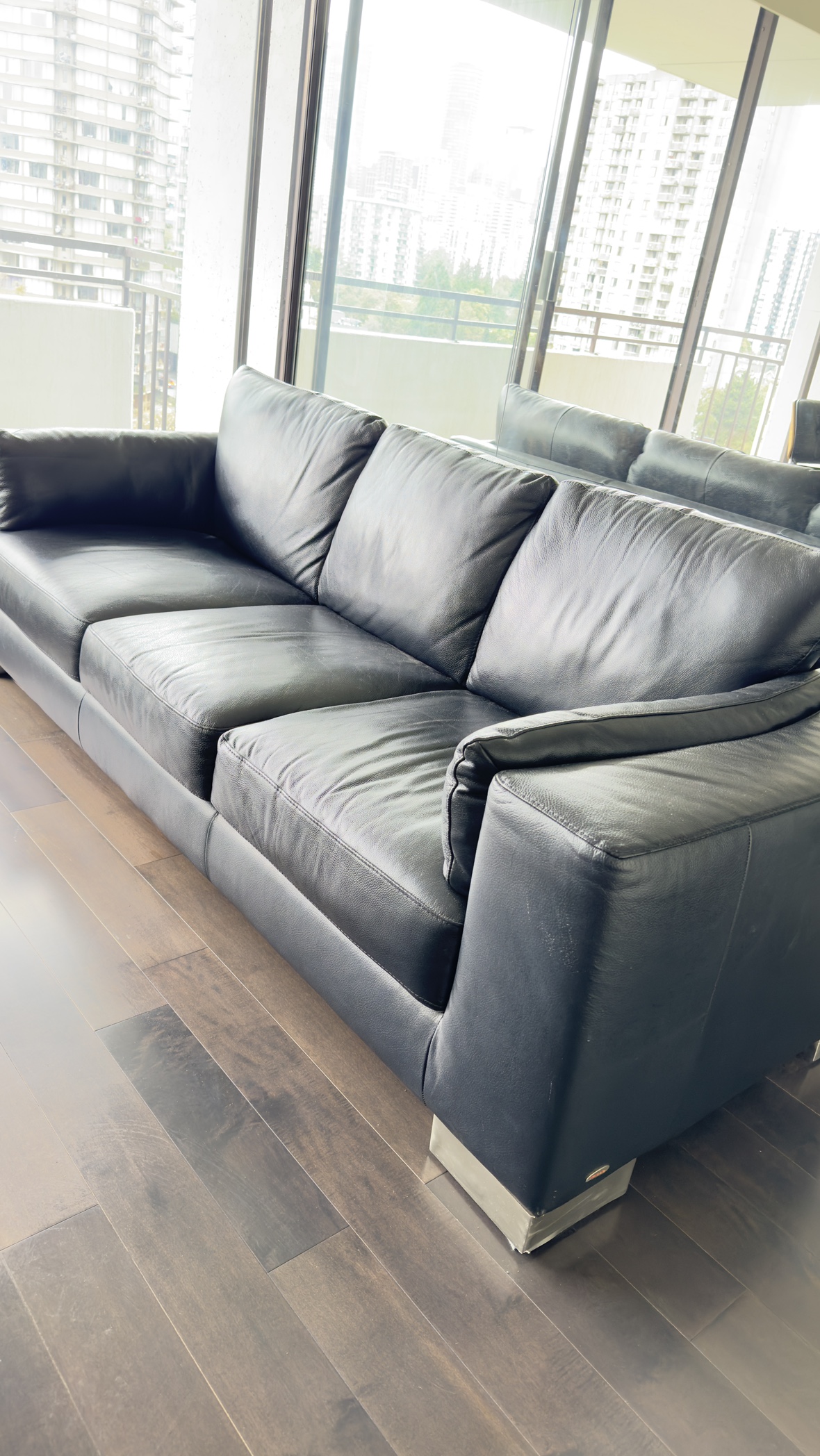 Black Leather Sofa - photo 2
