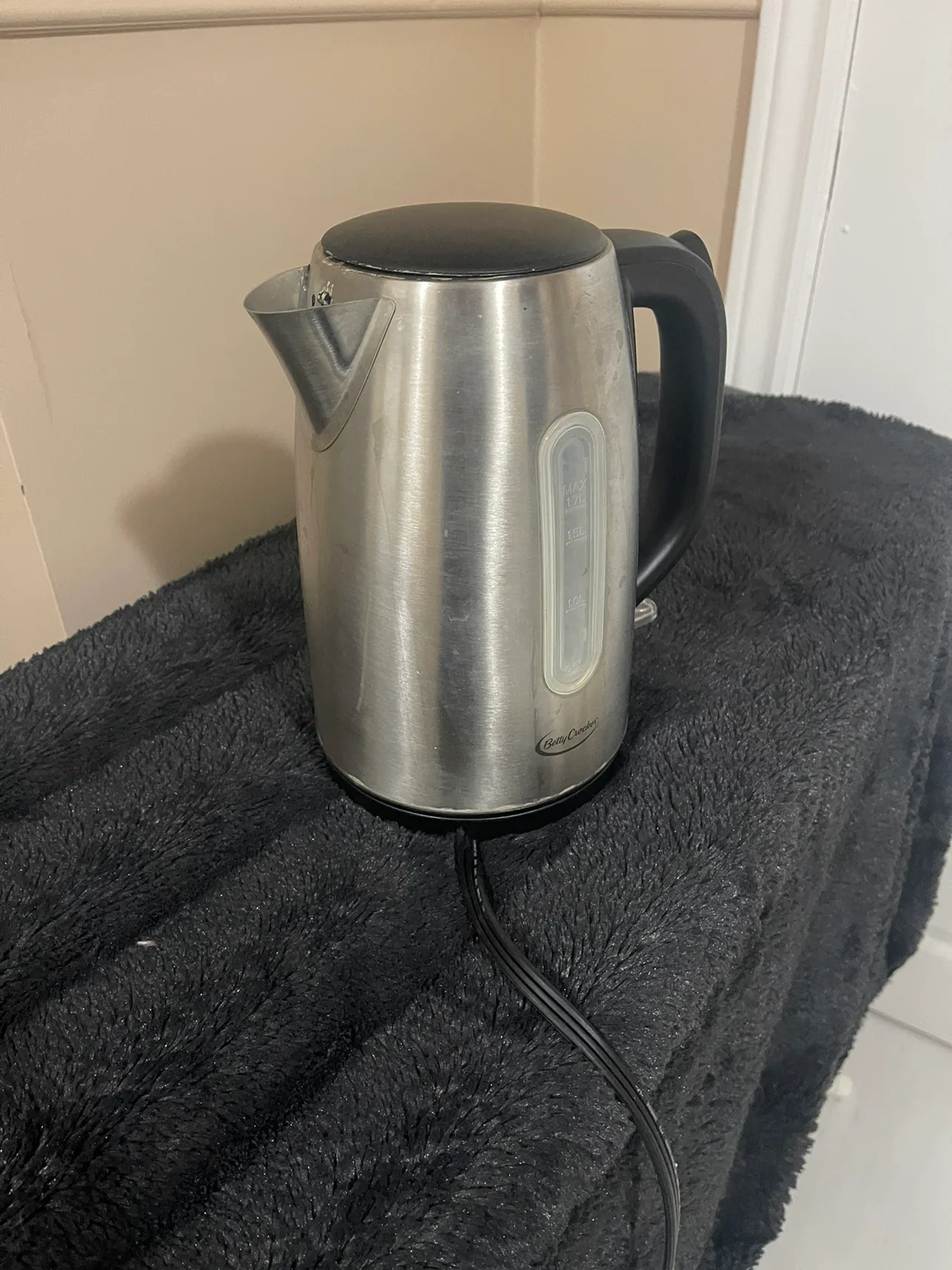 Electric Kettle thumbnail