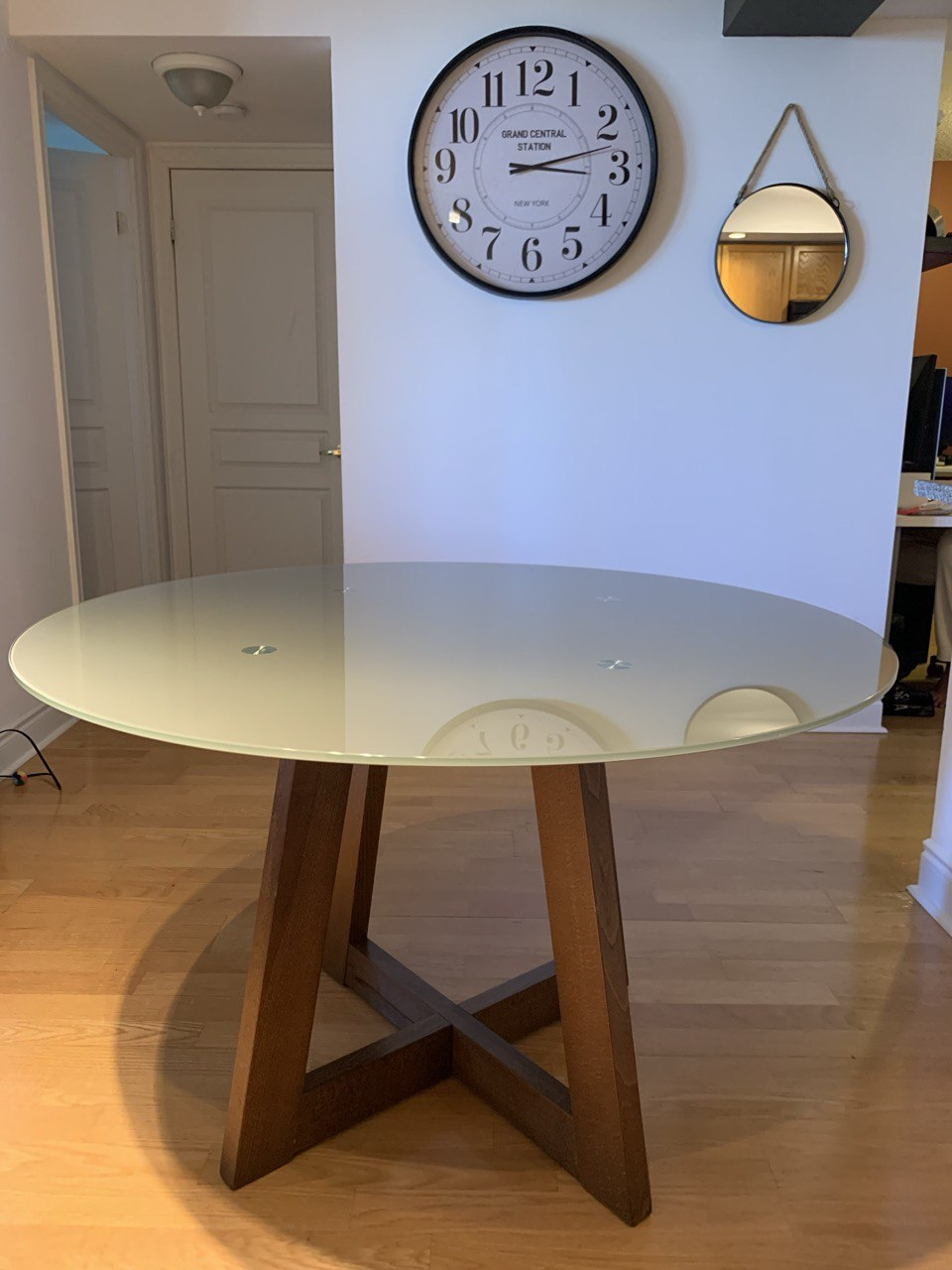 Glass dining table set with chairs - photo 3