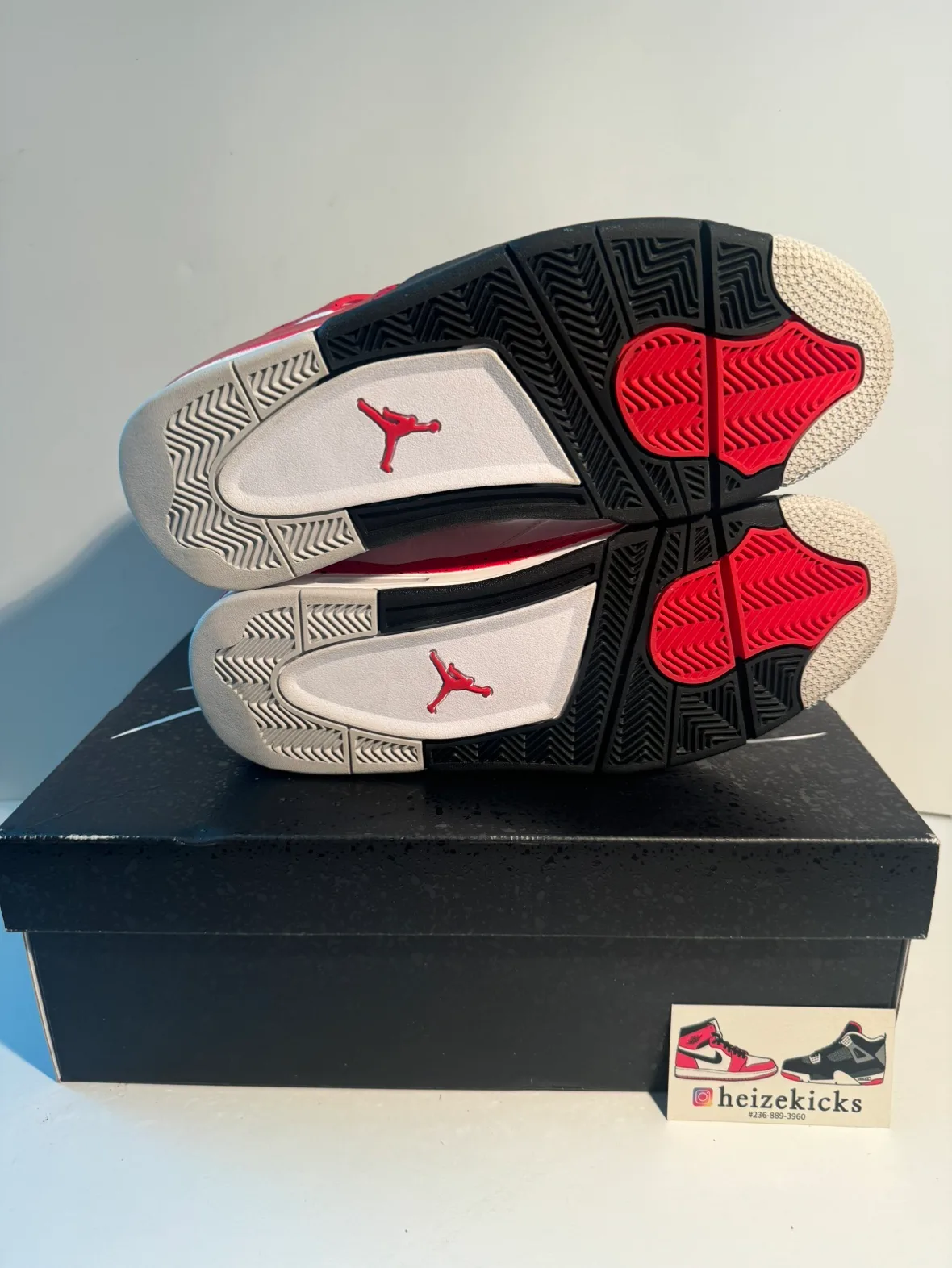 Jordan 4 Red Cement size 9.5 image indicator(5)