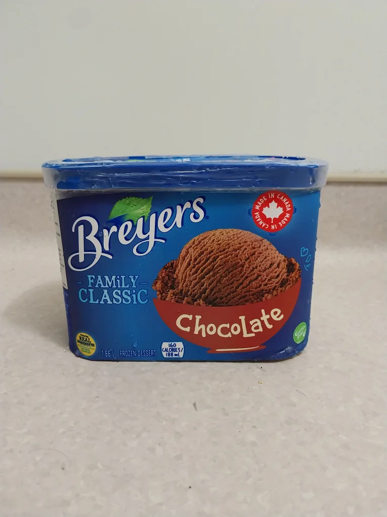 Breyers Family Classic Chocolate Ice Cream thumbnail