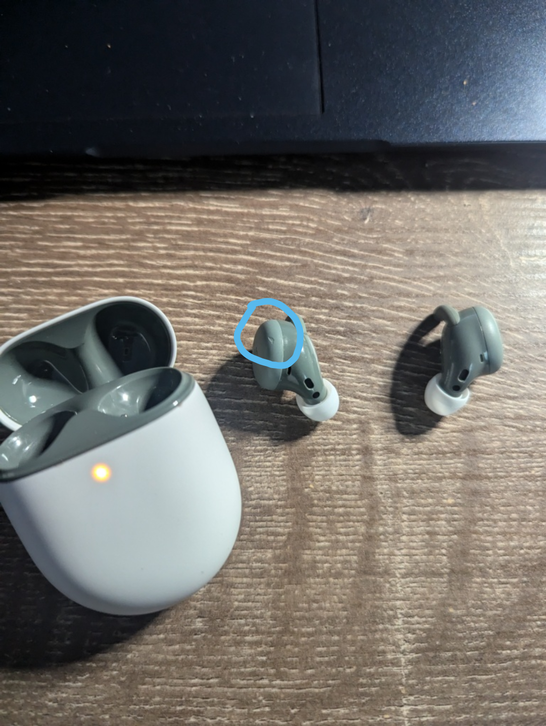 Google Pixel Buds A-Series Wireless Earbuds - photo 3