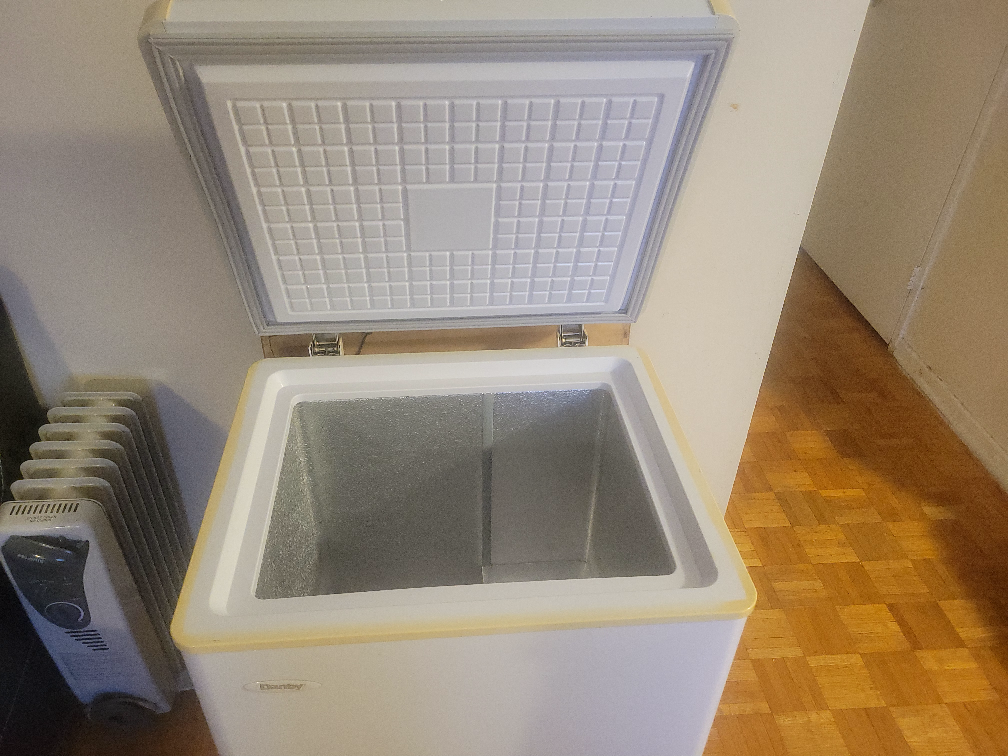 Danby Chest Freezer - photo 3