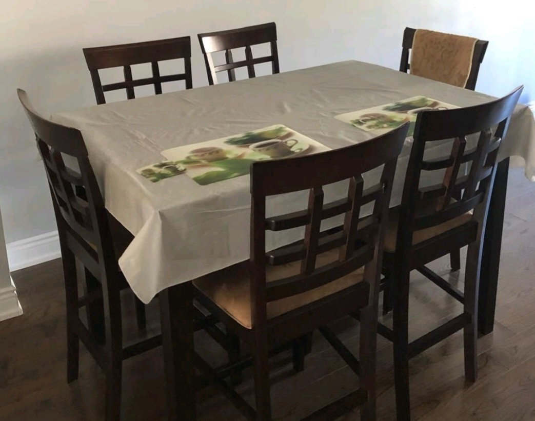 Wood Dining Table Set with 6 Chairs and extendable to 8 seater