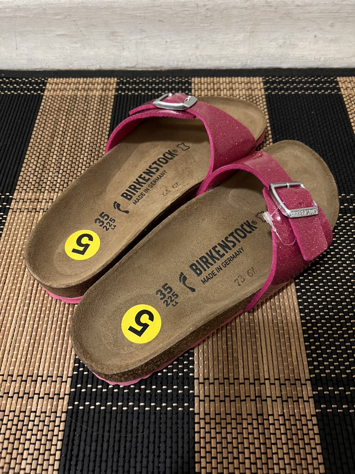 Birkenstock Pink Glitter Sandals - photo 3