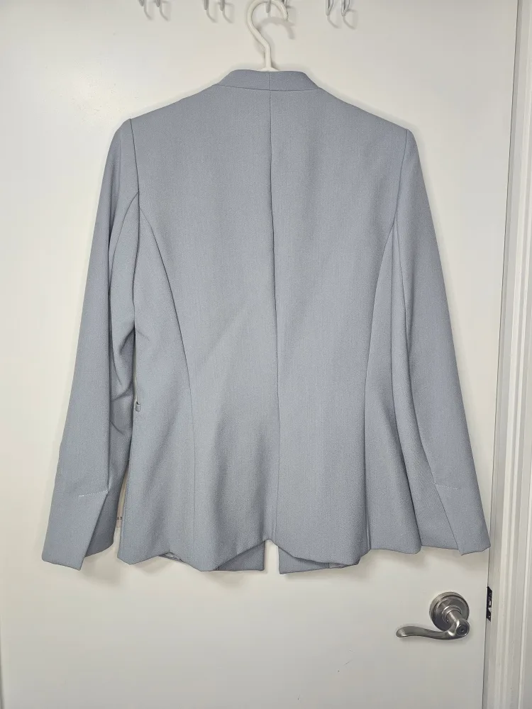 Zara Basic Blazer  - size Large image indicator(2)