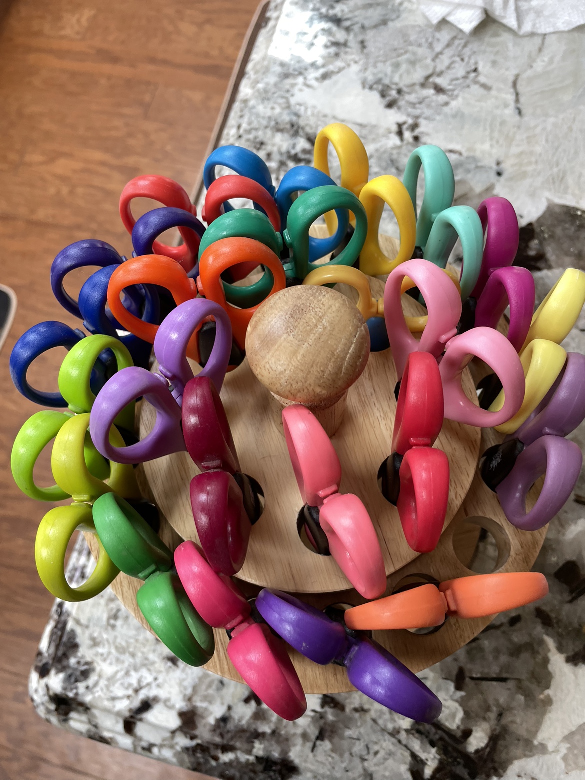 Scissors Set with Stand