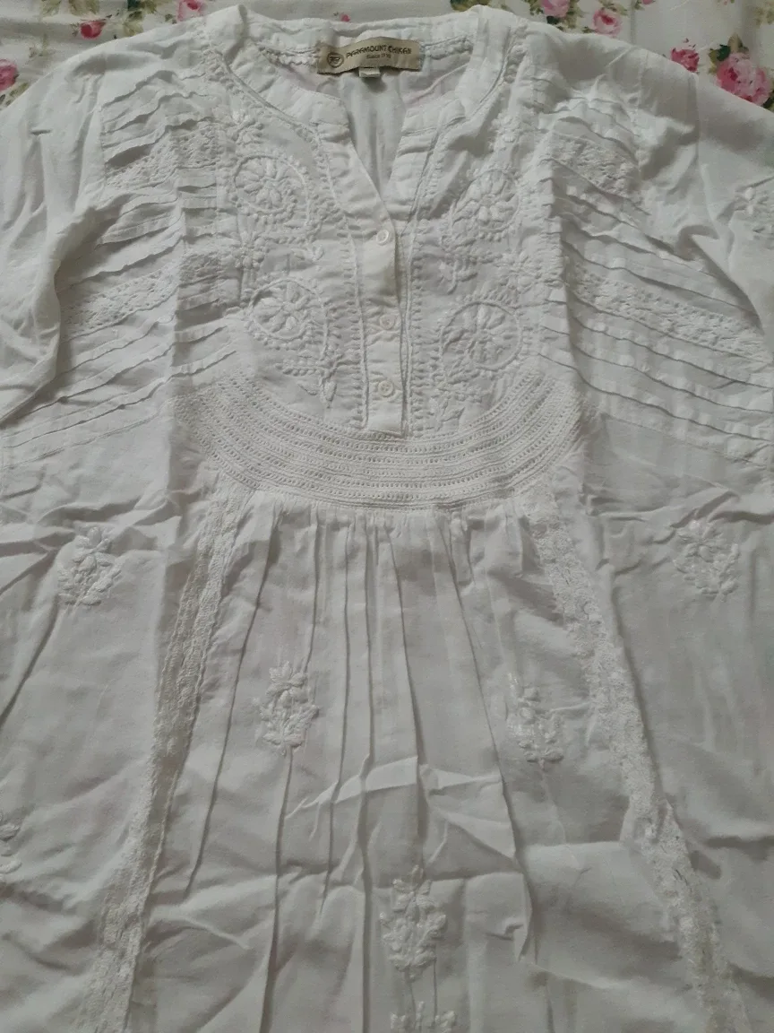 White Embroidered Top - 100% Cotton image indicator(3)