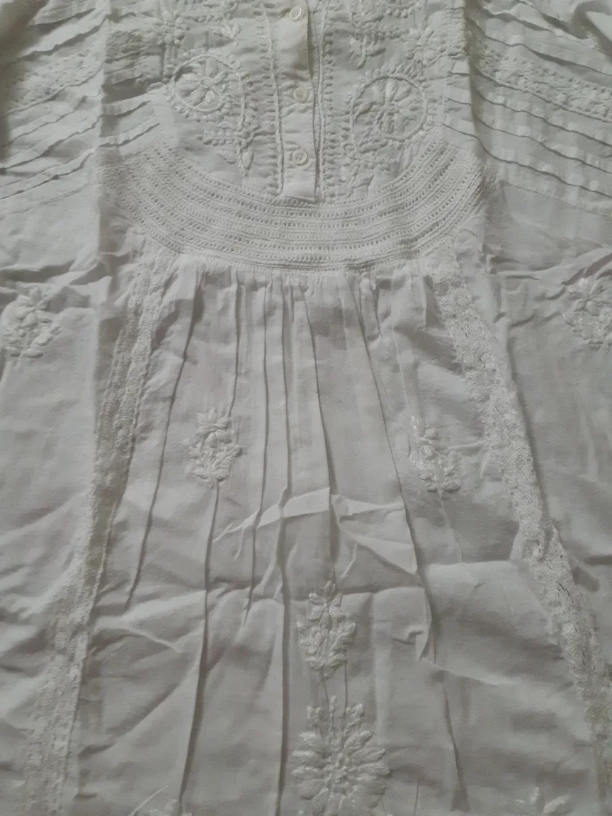 White Embroidered Top - 100% Cotton image indicator(4)