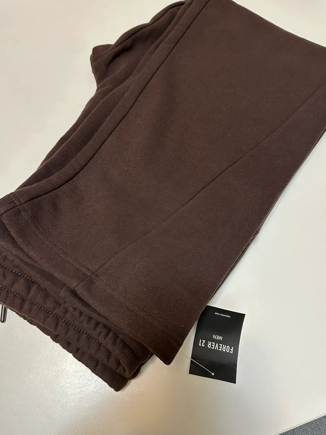 Forever 21 Men's  Sweatpants Size L image indicator(3)