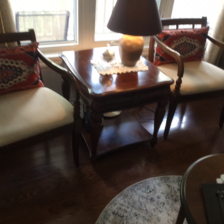 Set of 2 chairs & a table - photo 5