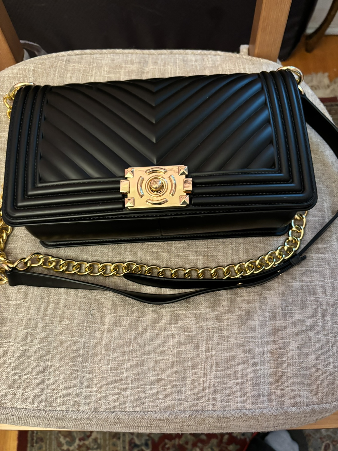 Chanel Black Quilted Chain Bag - photo 2