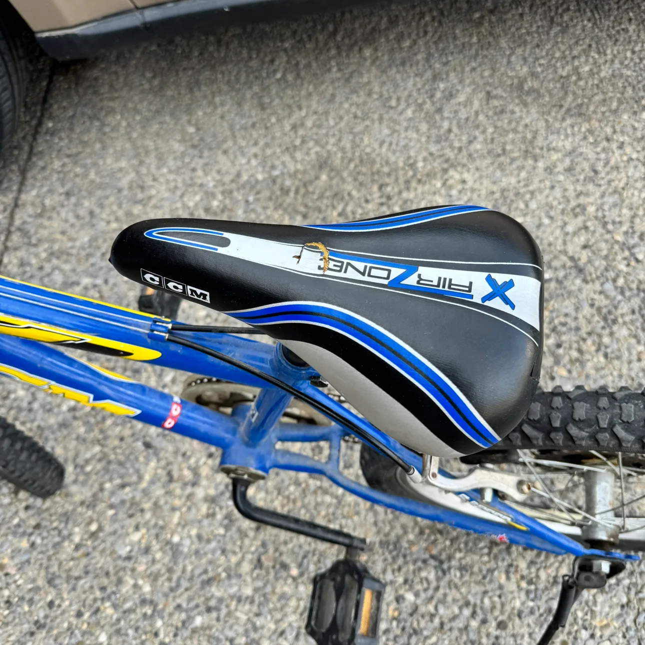 CCM X-Air Kids Bicycle FREE image indicator(5)