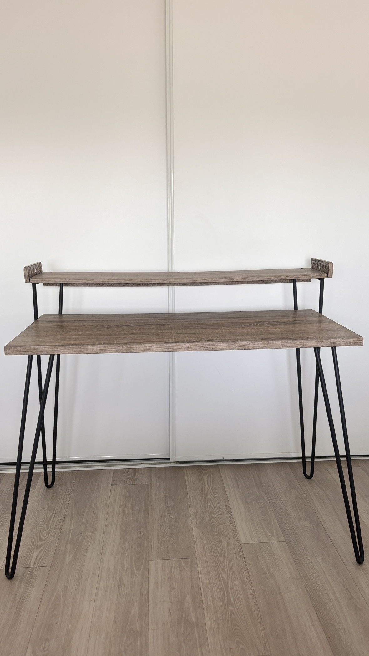 2- tier writing desk