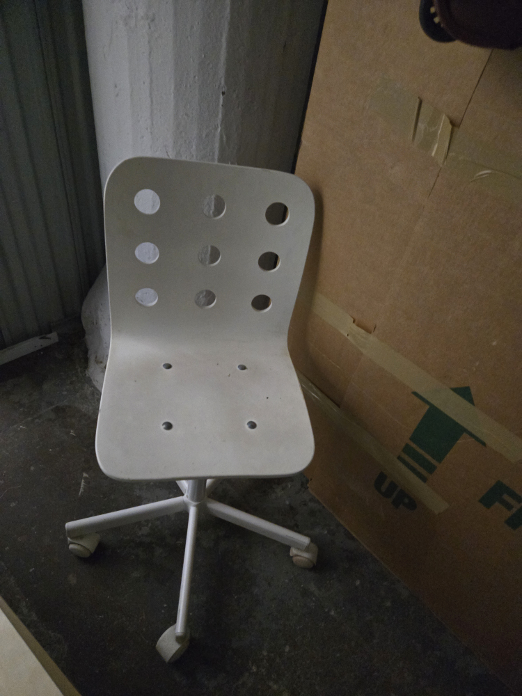 ikea White Rolling Office Chair