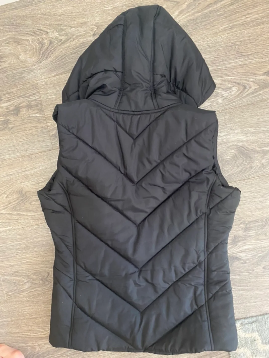 Adidas Black and Pink Hooded Vest image indicator(3)